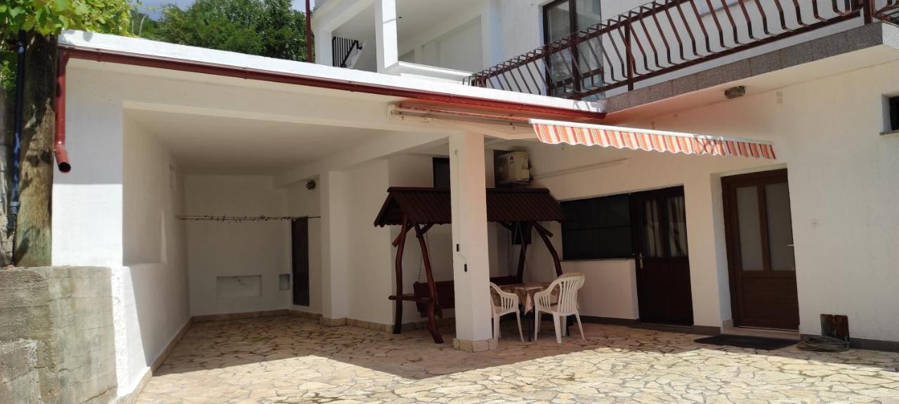 Delfin Apartments Sveti Juraj Exterior photo